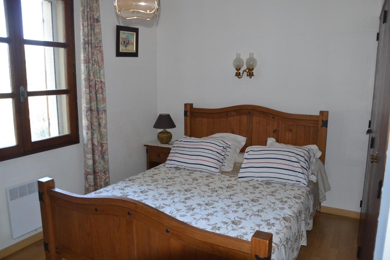 Les Vallons Holiday Home Lioux Екстер'єр фото